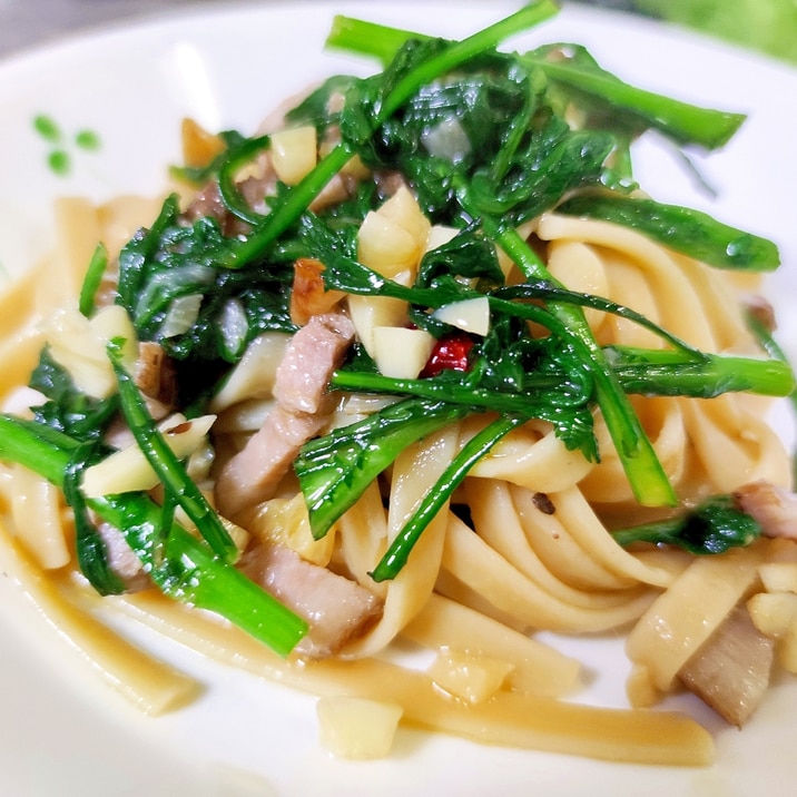 簡単!春菊ベーコンのペペロンチーノ【パスタ100】